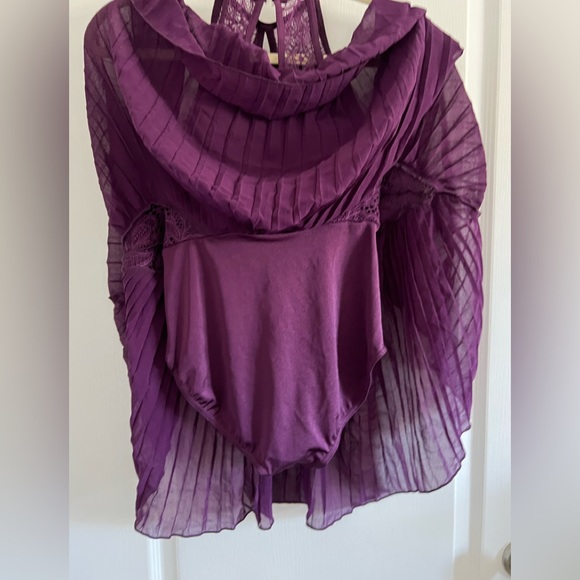Weissman Pleated Purple Lace Dance Costume Size LC - Picture 15 of 16